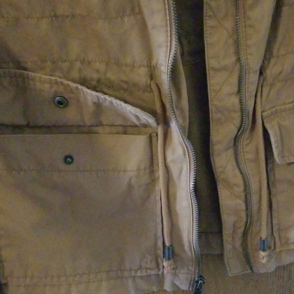 Tan coat - Picture 3 of 4